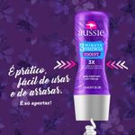 44a2169721d03845dfa78c89e6fc2742_creme-de-tratamento-aussie-moist-3-minutos-miracle-236ml_lett_3