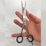 808009-04-Tesoura-Profissional-Para-Cabelos-Soling-Fio-Laser--7
