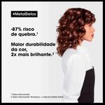 795370-4-mascara