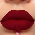 811786-batom4