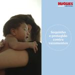 813505-2-Fralda-Descartavel-Huggies-Tripla-Protecao-Meguinha-P-38-Tiras