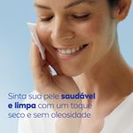 4005808811717-NIVEATonicoFacialControledoBrilho200ml-2.jpg